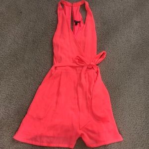 PEACH EXPRESS ROMPER🍑